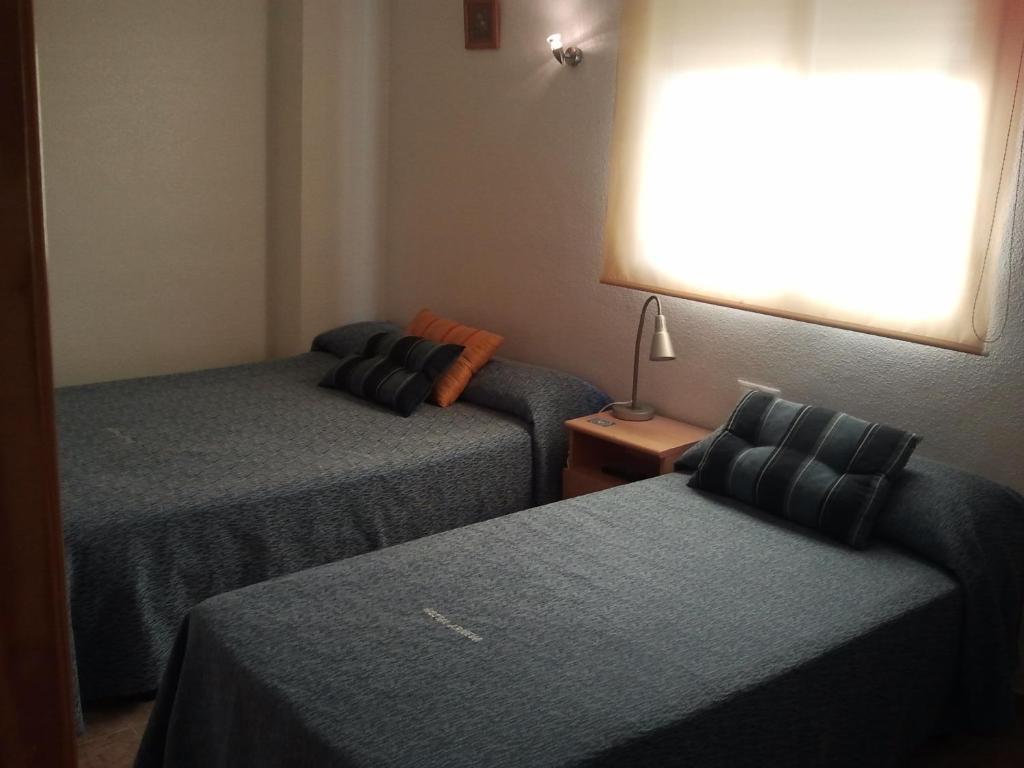 Hostal Arneva Orihuela Buitenkant foto