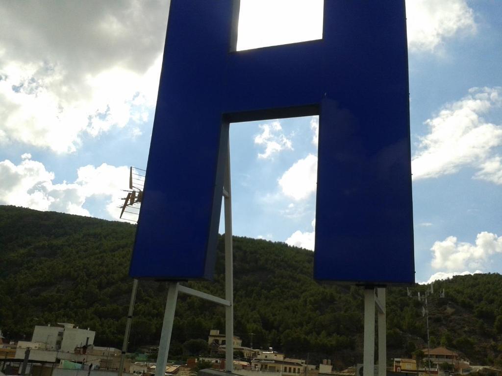 Hostal Arneva Orihuela Buitenkant foto